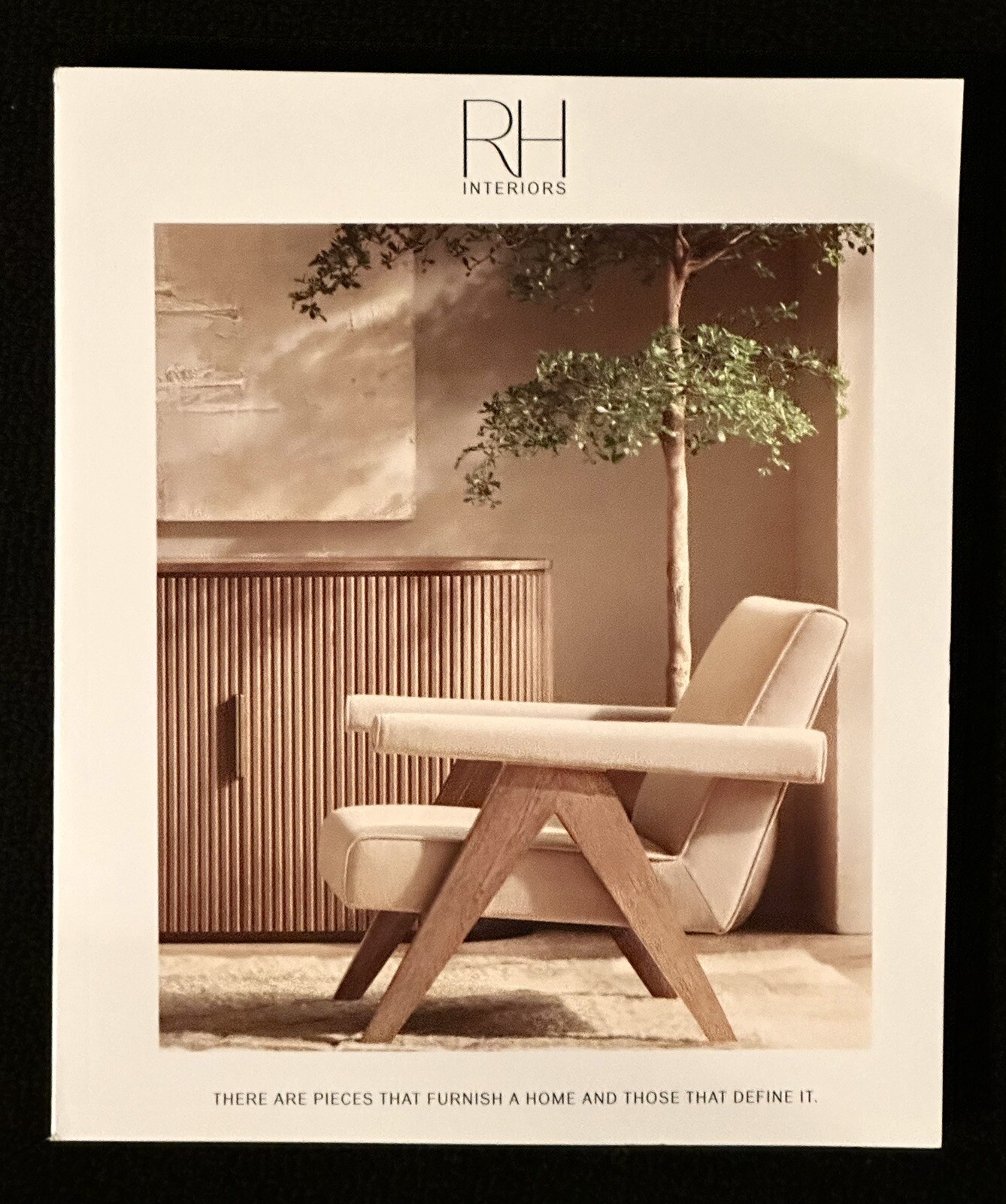 RESTORATION HARDWARE CATALOG 600 PG THICK 2023 INTERIORS FURNITURE DESIGN