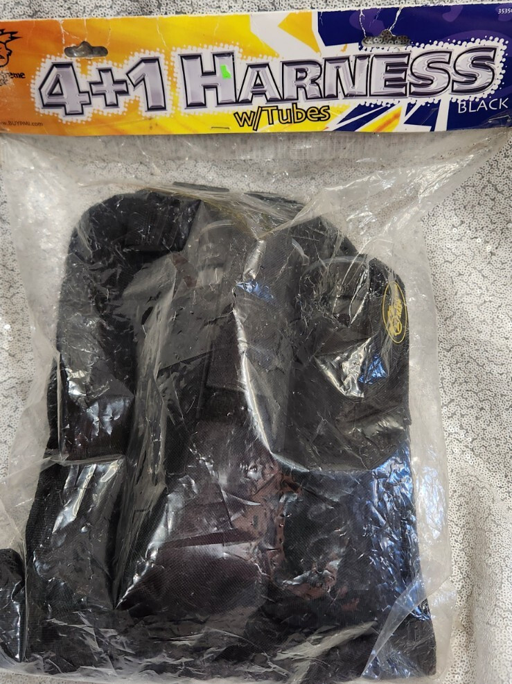 Extreme Rage Paintball Gun Harness Pack 4+1 New sealed & Tubes 4