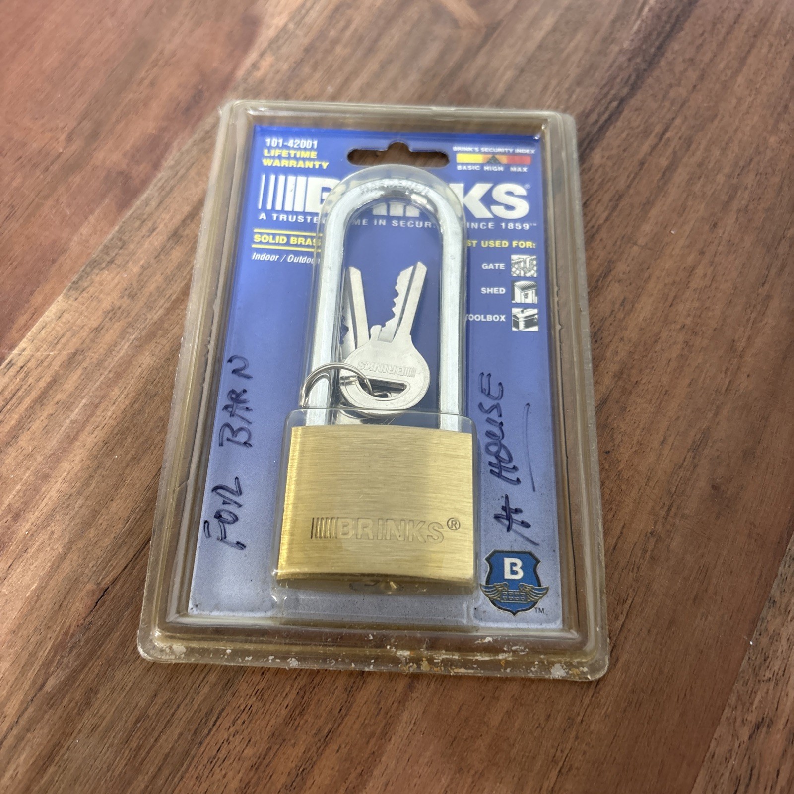 BRINKS 2 1/2" Solid brass shackle Lock Pad Never Used 101-42001