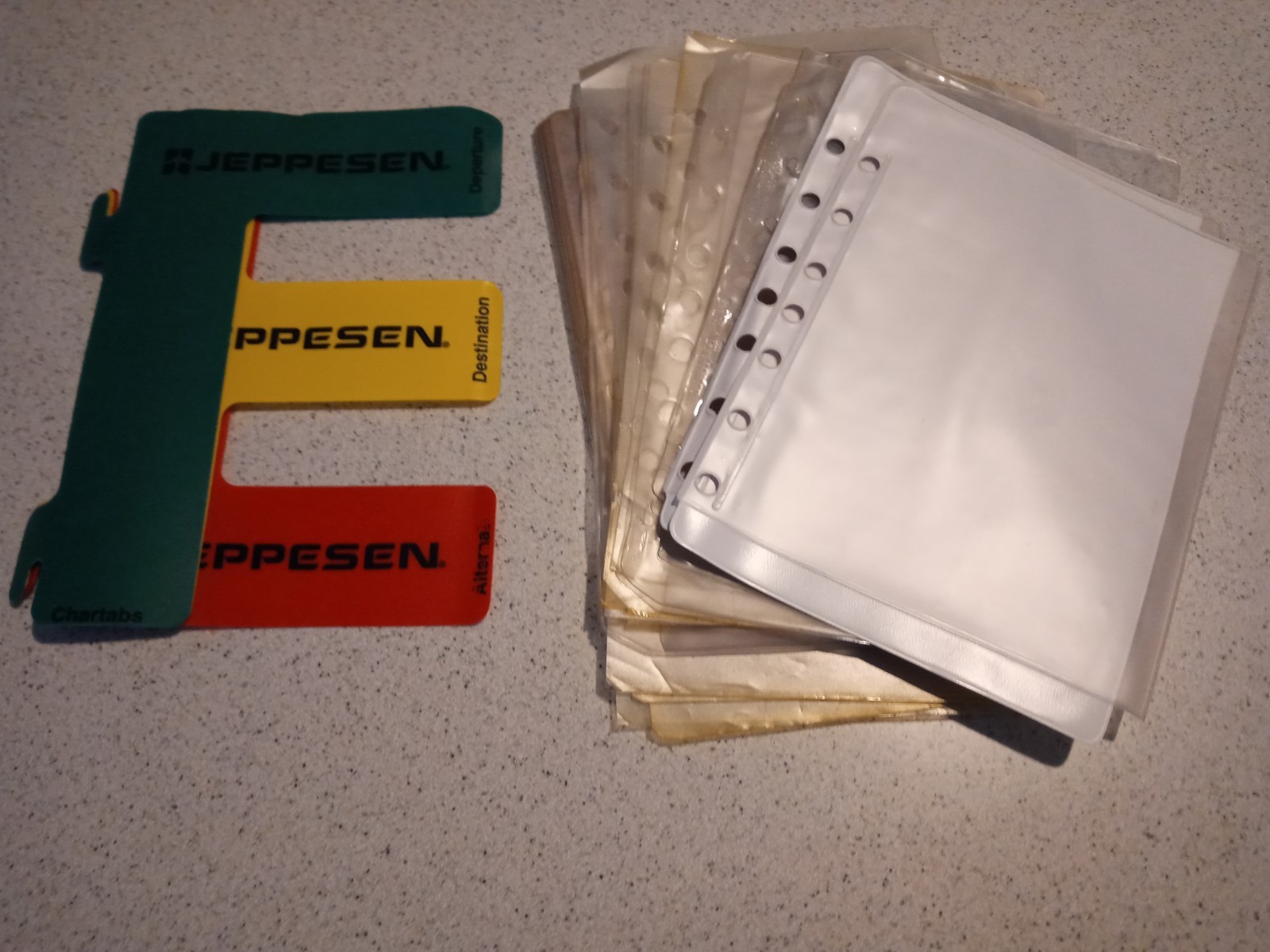 Jeppesen-style Binder 7-Ring Color Dividers and Chart Holders