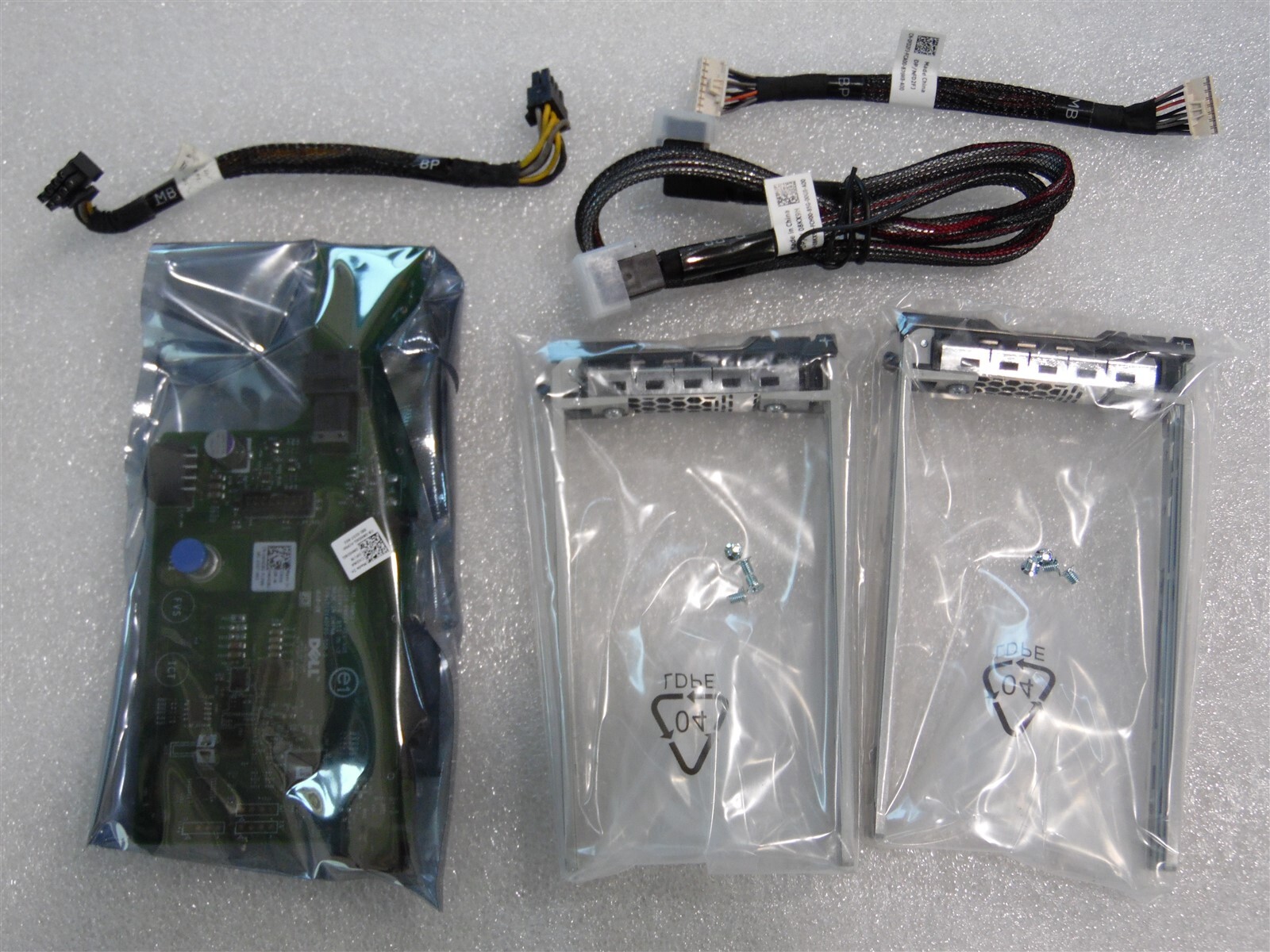 REAR FLEX BAY DRIVE BACKPLANE 2 TRAYS KIT DELL POWEREDGE R730xd 2.5 SFF SERVER