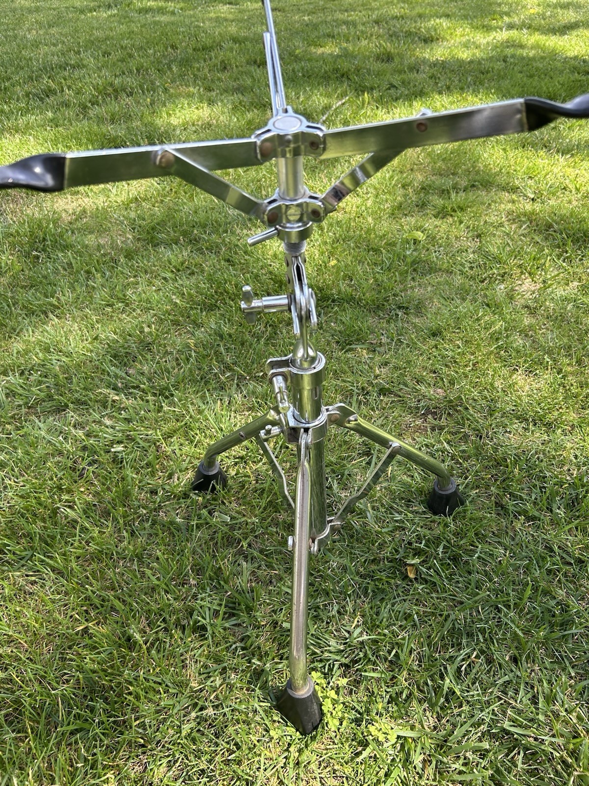 1970's Ludwig Atlas Model Snare Stand