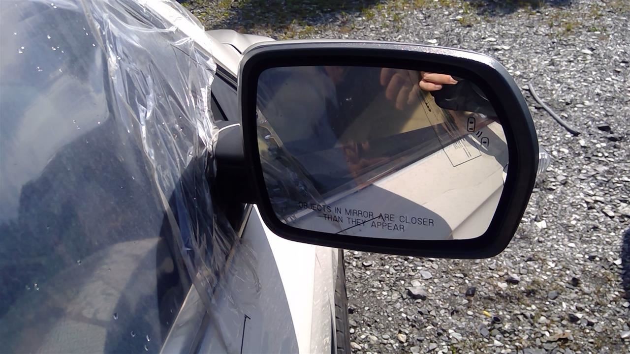EDGE 2016 Glove Box 2026788