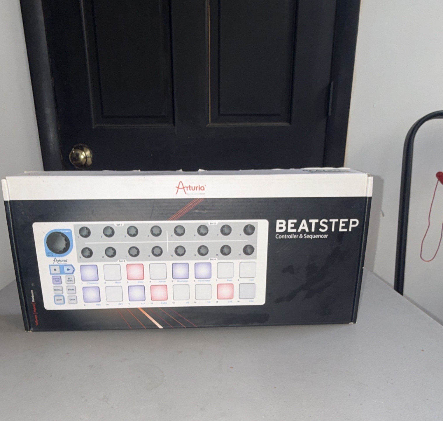 Arturia BeatStep 16-Pad Tabletop Sequencer Controller, White/Black