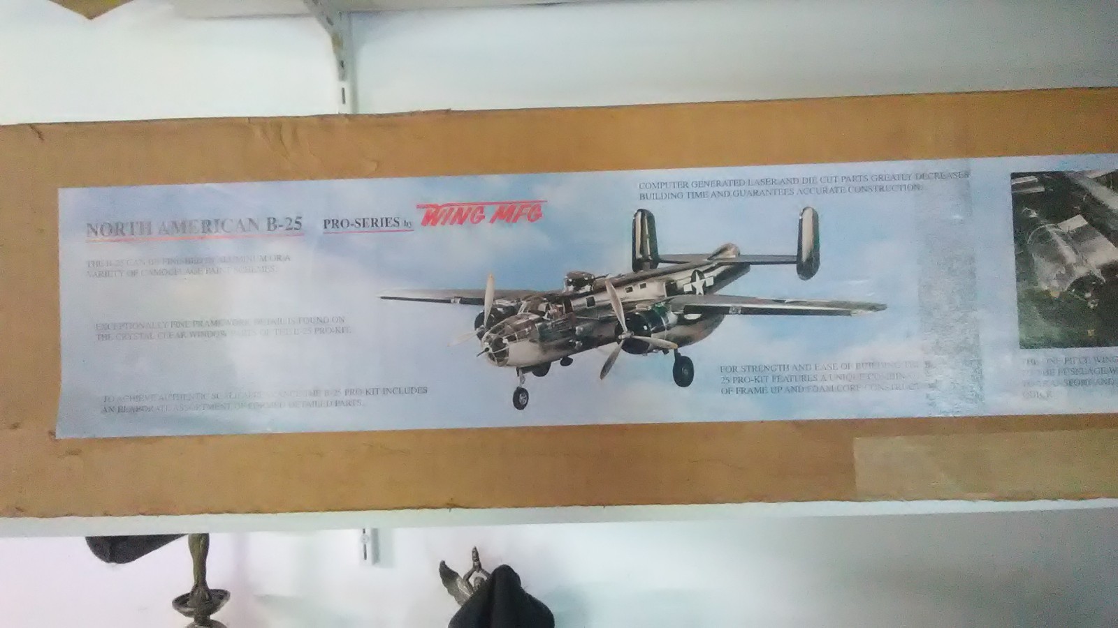 Wing MFG PRO SERIES - NORTH AMERICAN B-25 - 84" WS - Giant Scale WW2 Model Kit