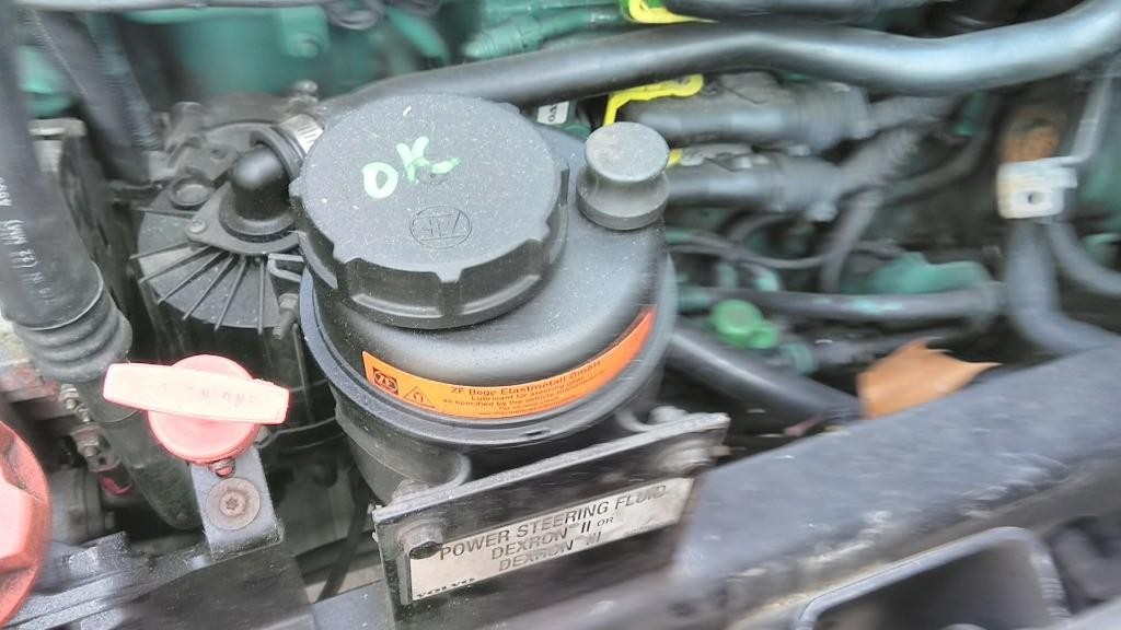 Replaces 2014 VOLVO VNL POWER STEERING RESERVOIR ,  OH