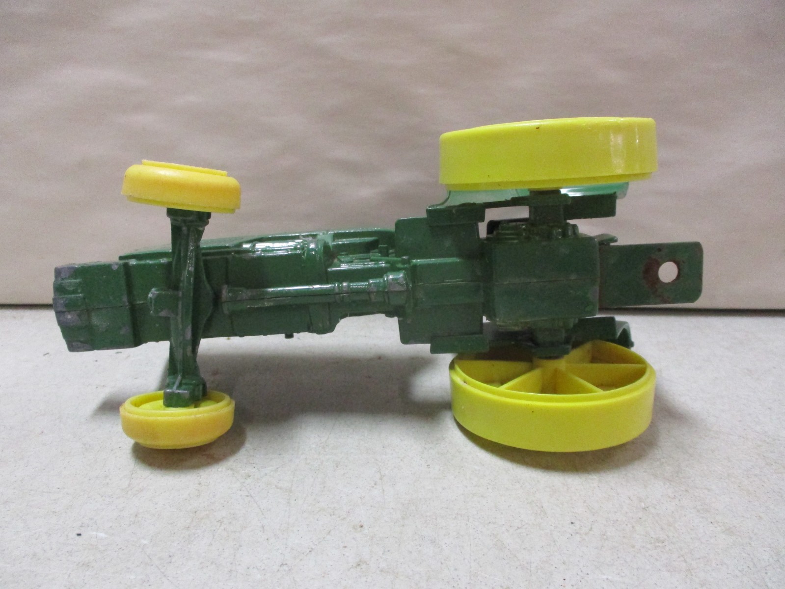 Ertl John Deere Farm Tractor