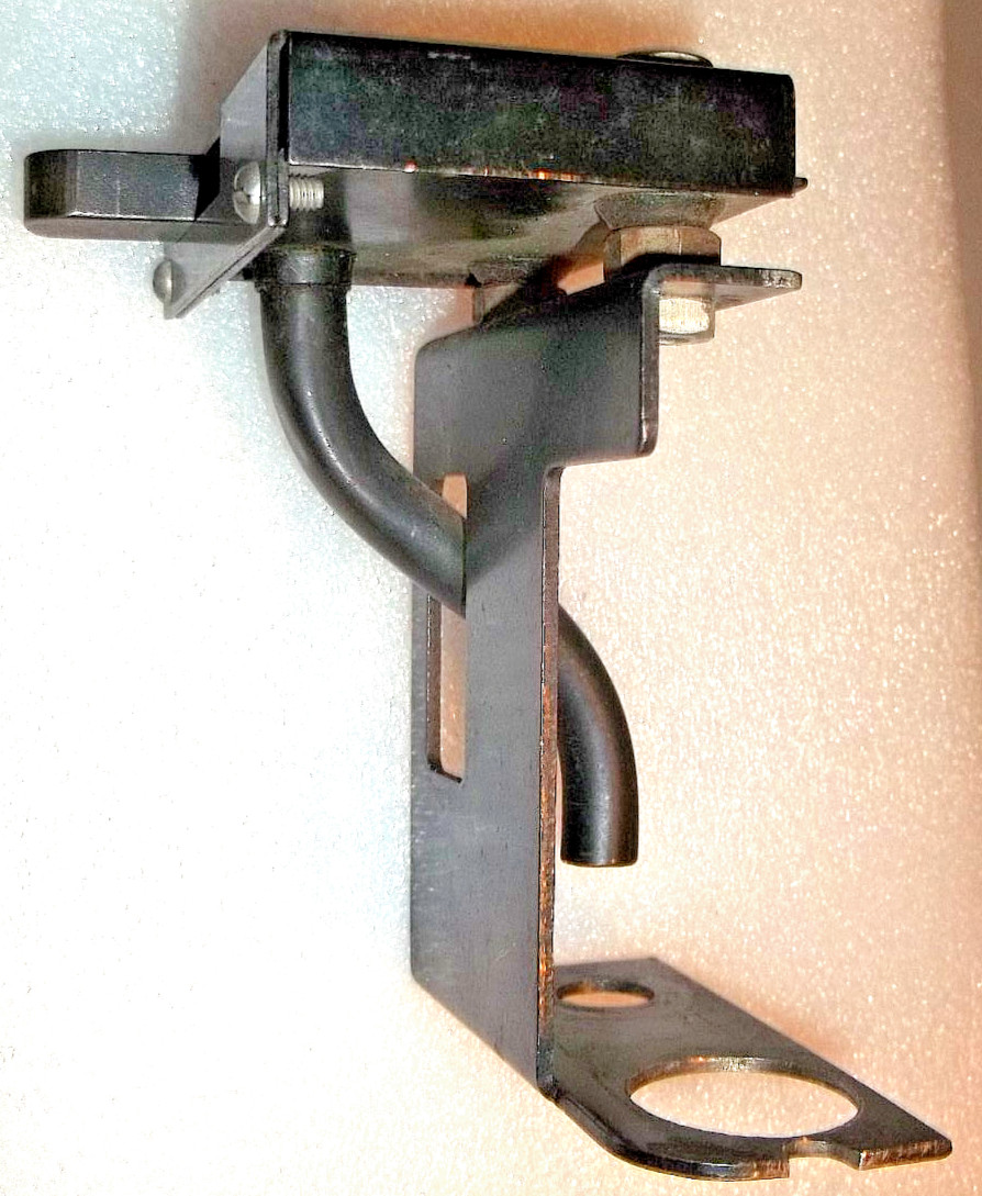 RELOADER PART WITH SPOUT & OPEN/CLOSE LEVER - UNKNOWN APPLICATION - FREE SHIP