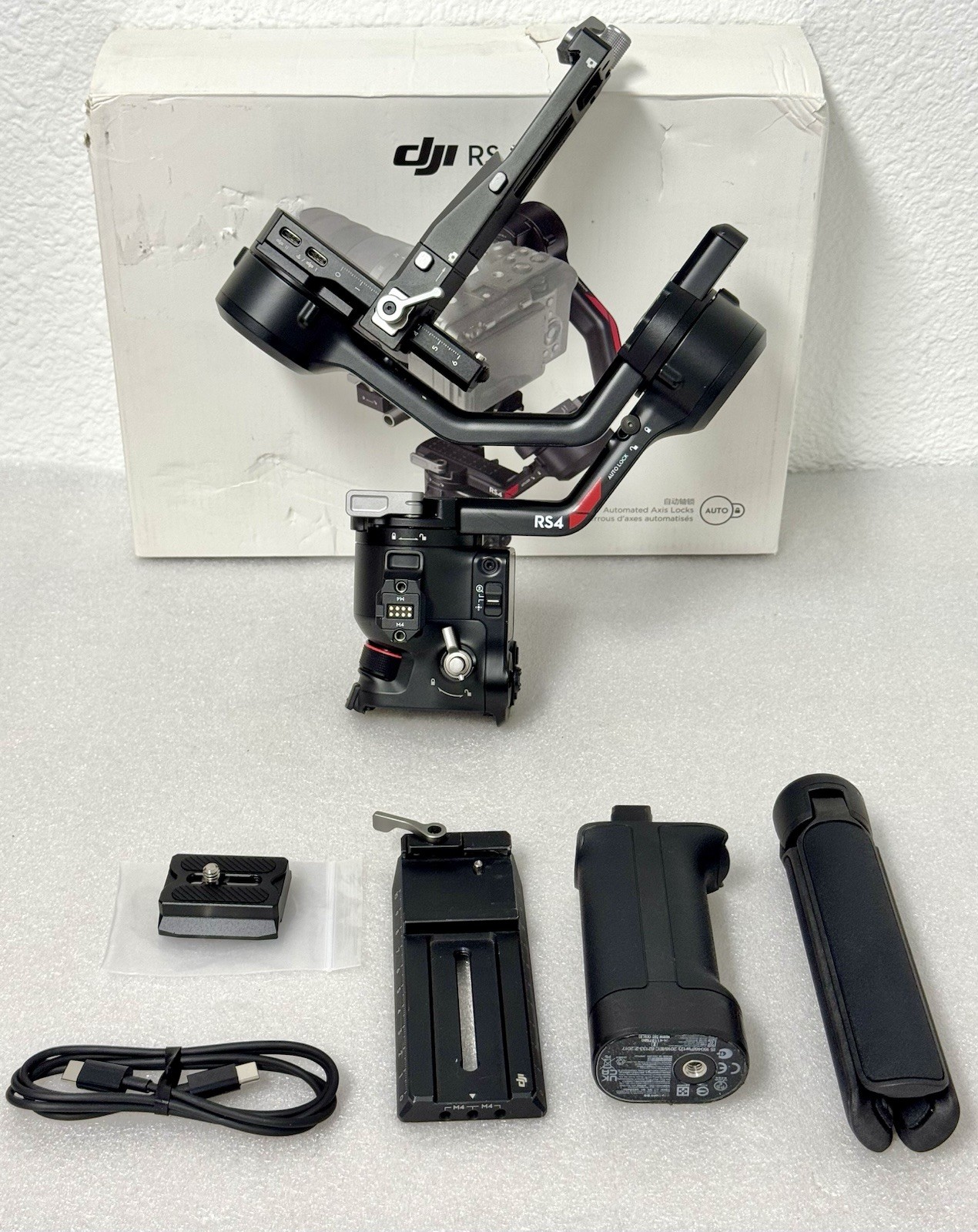 DJI Ronin RS4 3-Axis Gimbal Stabilizer #2