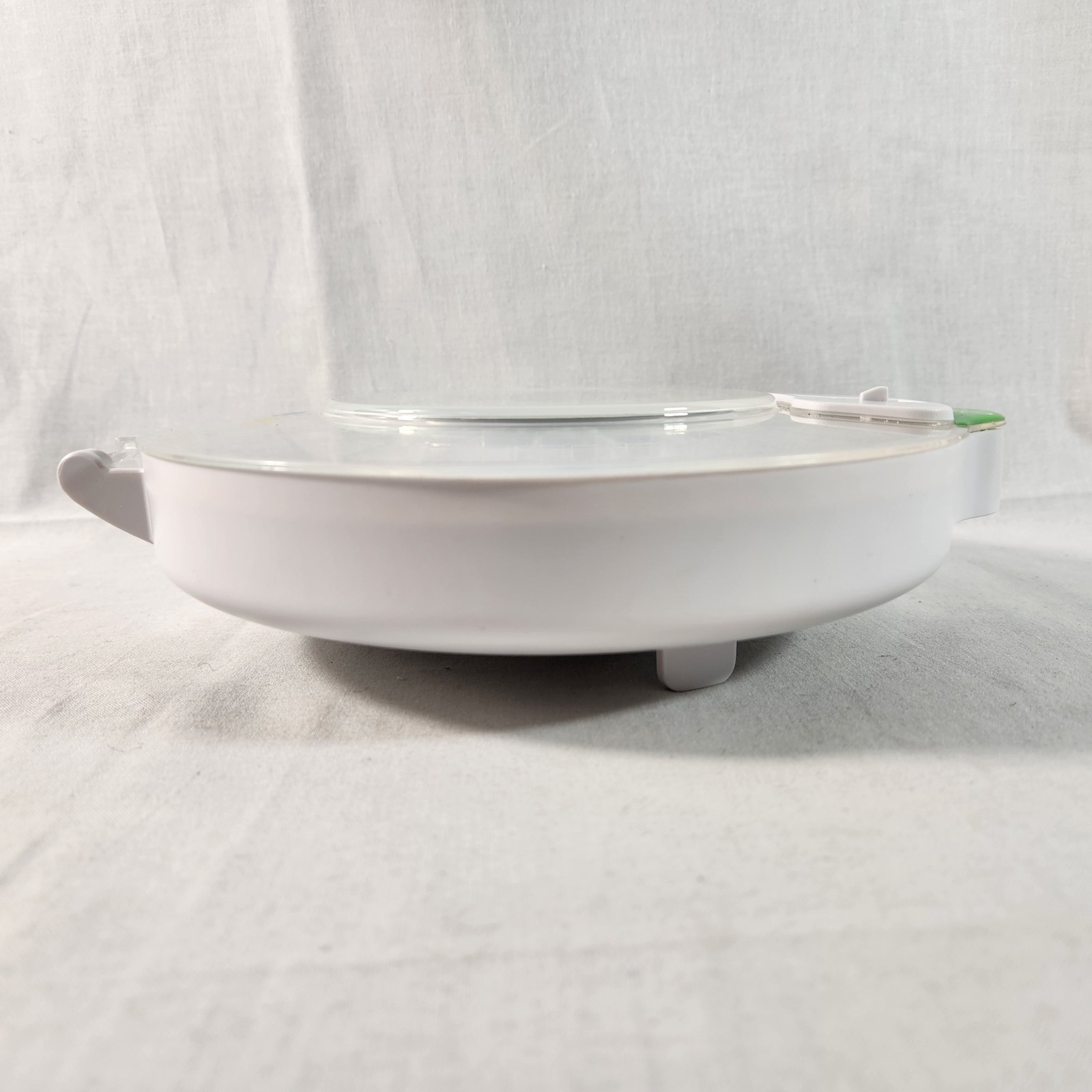 LiveFine 28 Day Automatic Pill Dispenser Lockable Cover Alarm Complete EUC VIDEO