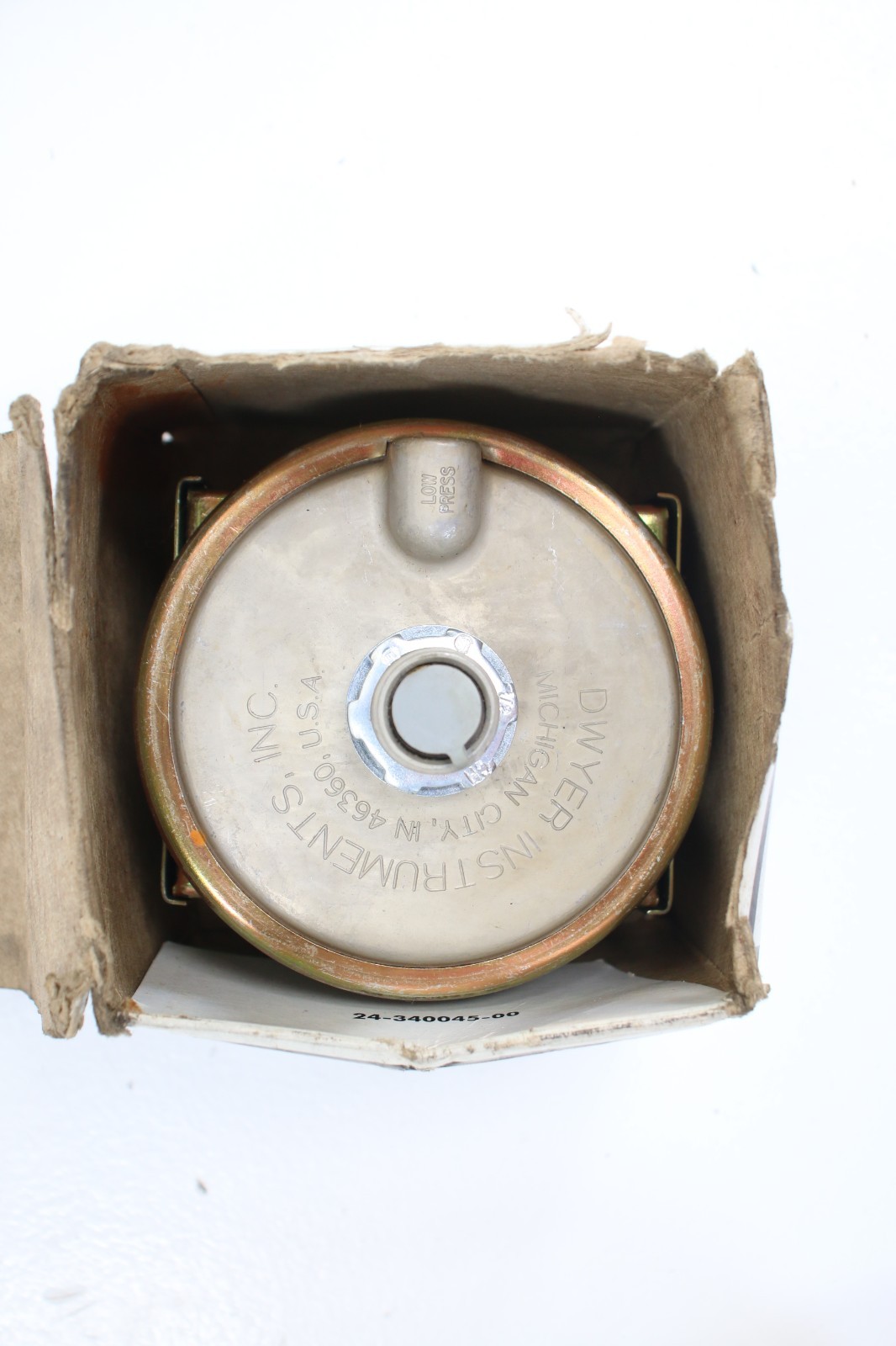Dwyer Series 1800 Pressure Switch 1823-00