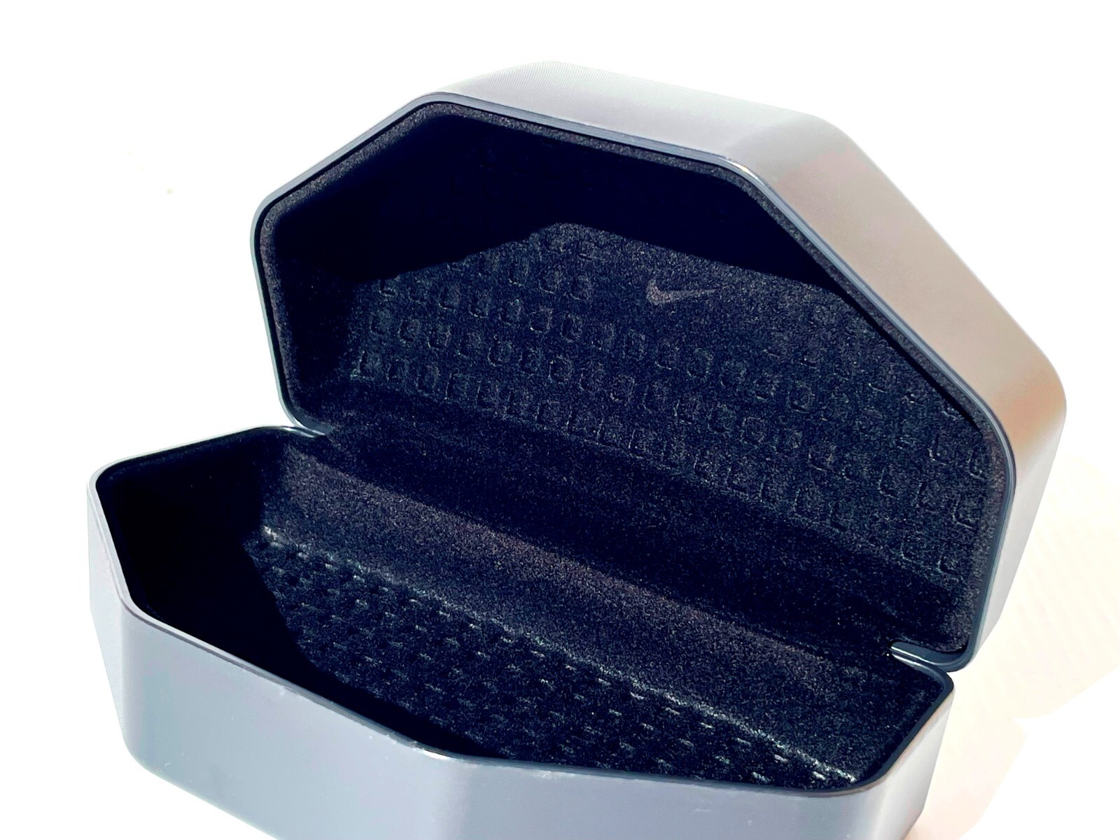 Nike Sunglass Octagon Hard snapper Case- Case Only