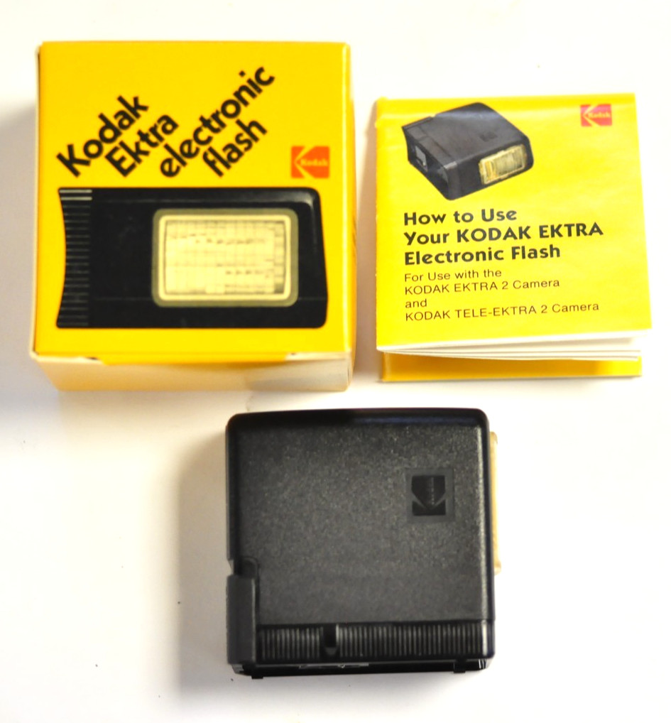 Kodak Ektra electronic flash mod. C25 for their Ektra 2 & Tele Ektra 2. NEW