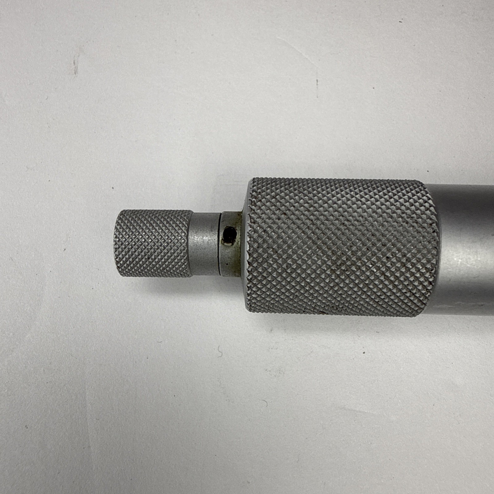 Mitutoyo Ratchet Thimble Outside Micrometer 1-2" Range .001"