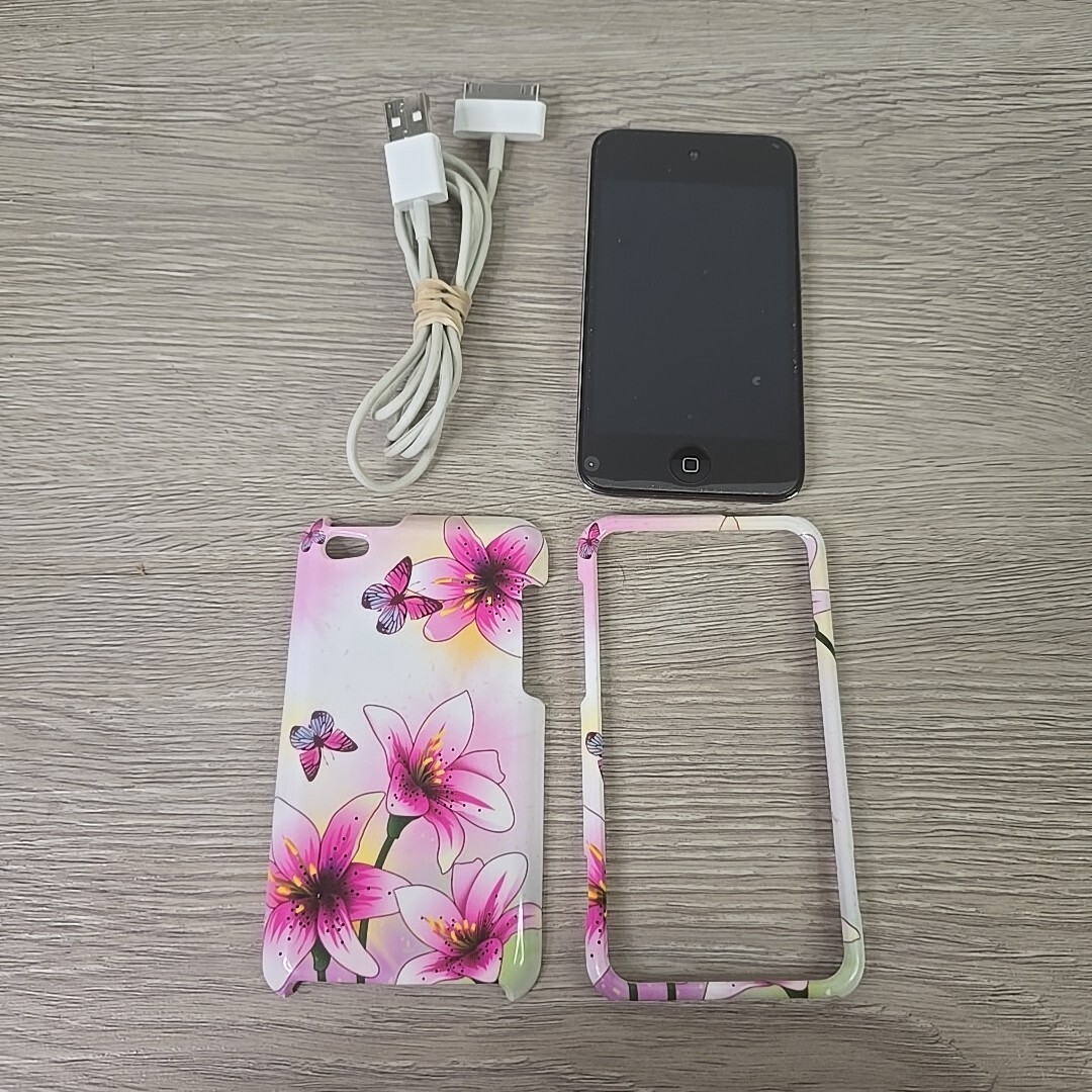 Apple iPod Touch A1367 4th Generation Black 16 GB Tested