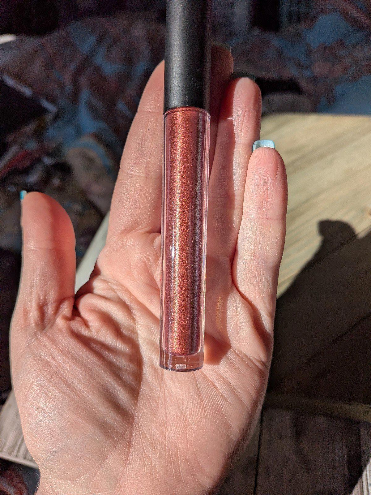 Notoriously Morbid metallics liquid lipstick Pixie Ring Deep Shimmer Mauve