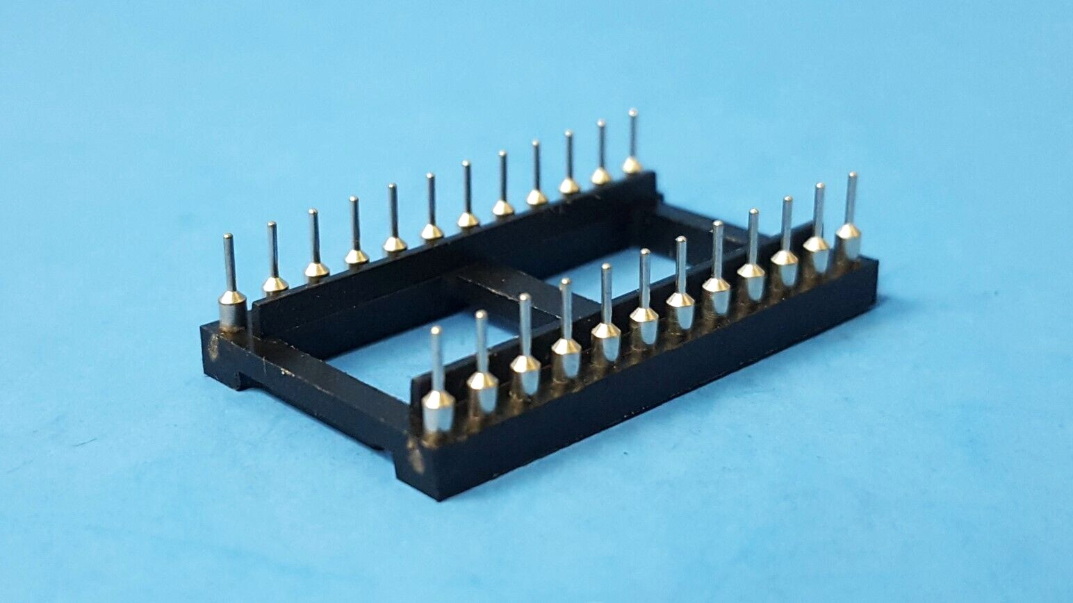 (10 Pieces) IC Socket, 24pin, MACHINE SCREW, M824-612D, 545124-3, MARK