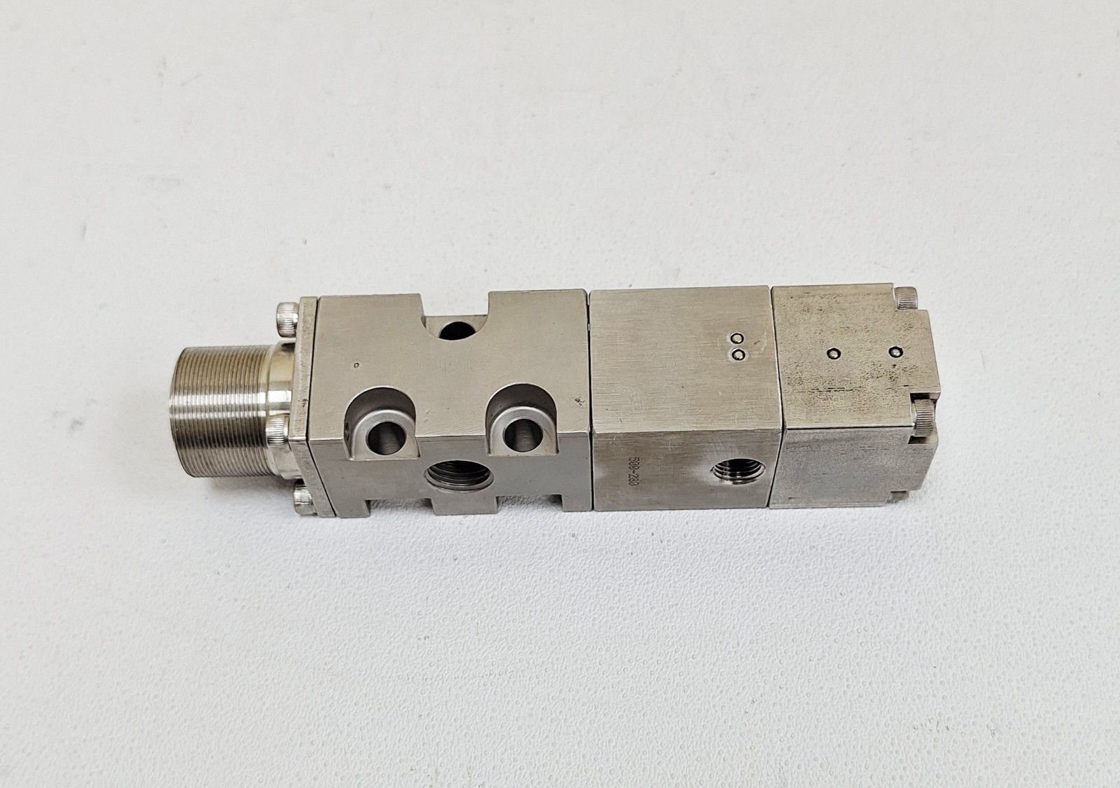 500-280 Pneumatic Directional Valve with Indicator Assembly