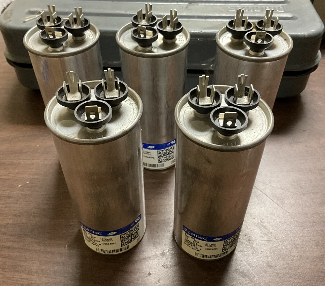 LOT OF 5 GENTEQ 27L1135 45 uf 10 uf 370VAC CAPACITOR
