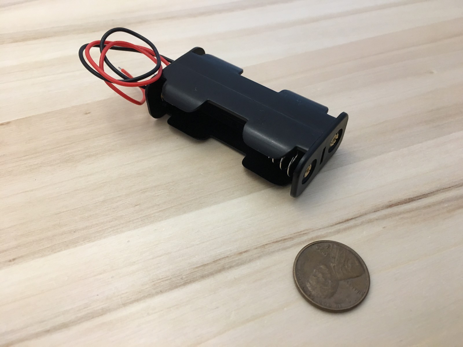 1 Piece - AA two Battery Storage Holder Case Box 2 Battery Wired plastic C31