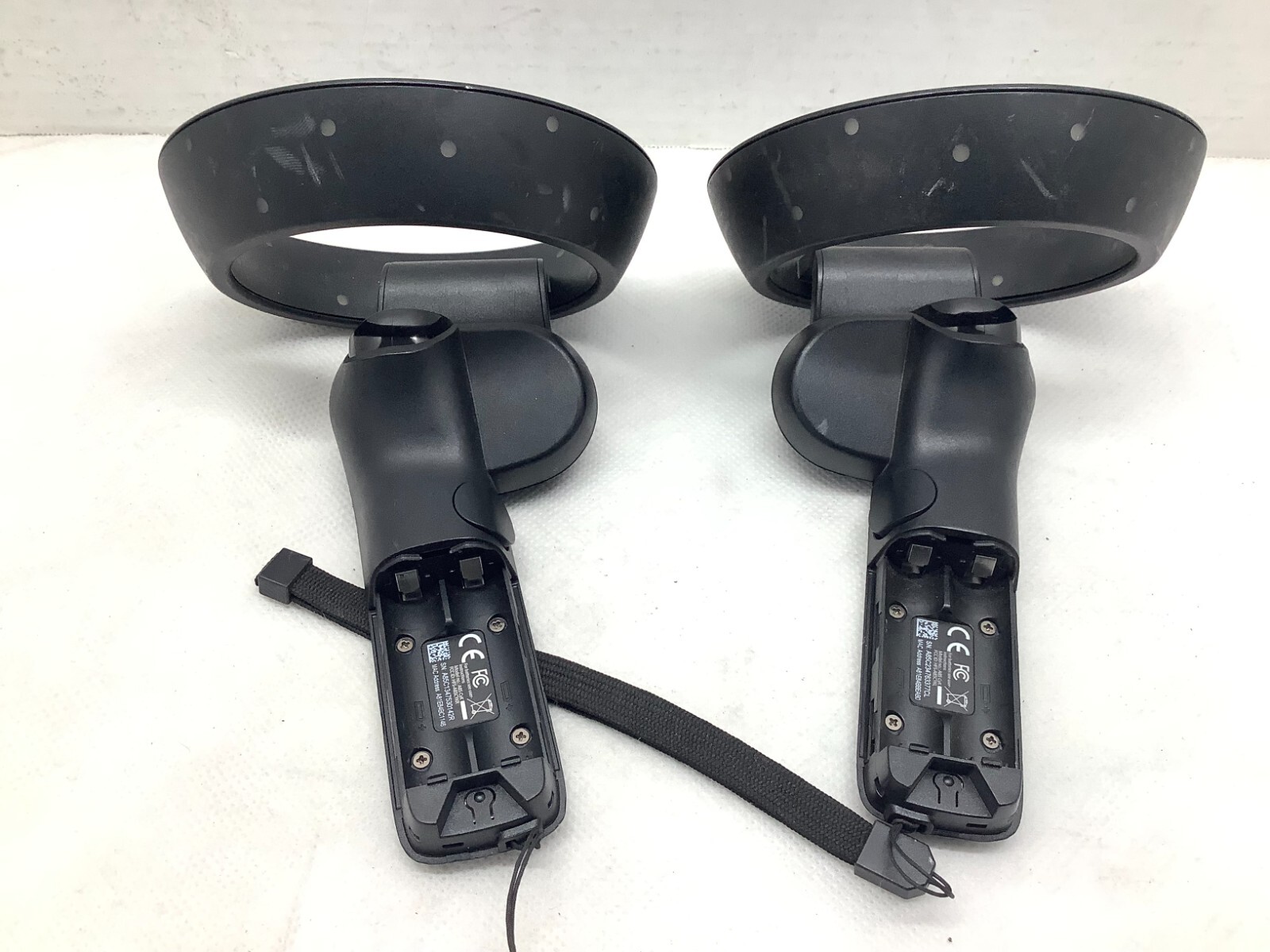 Microsoft Windows A85 CYK VR Controller Knuckles Left & Right 605