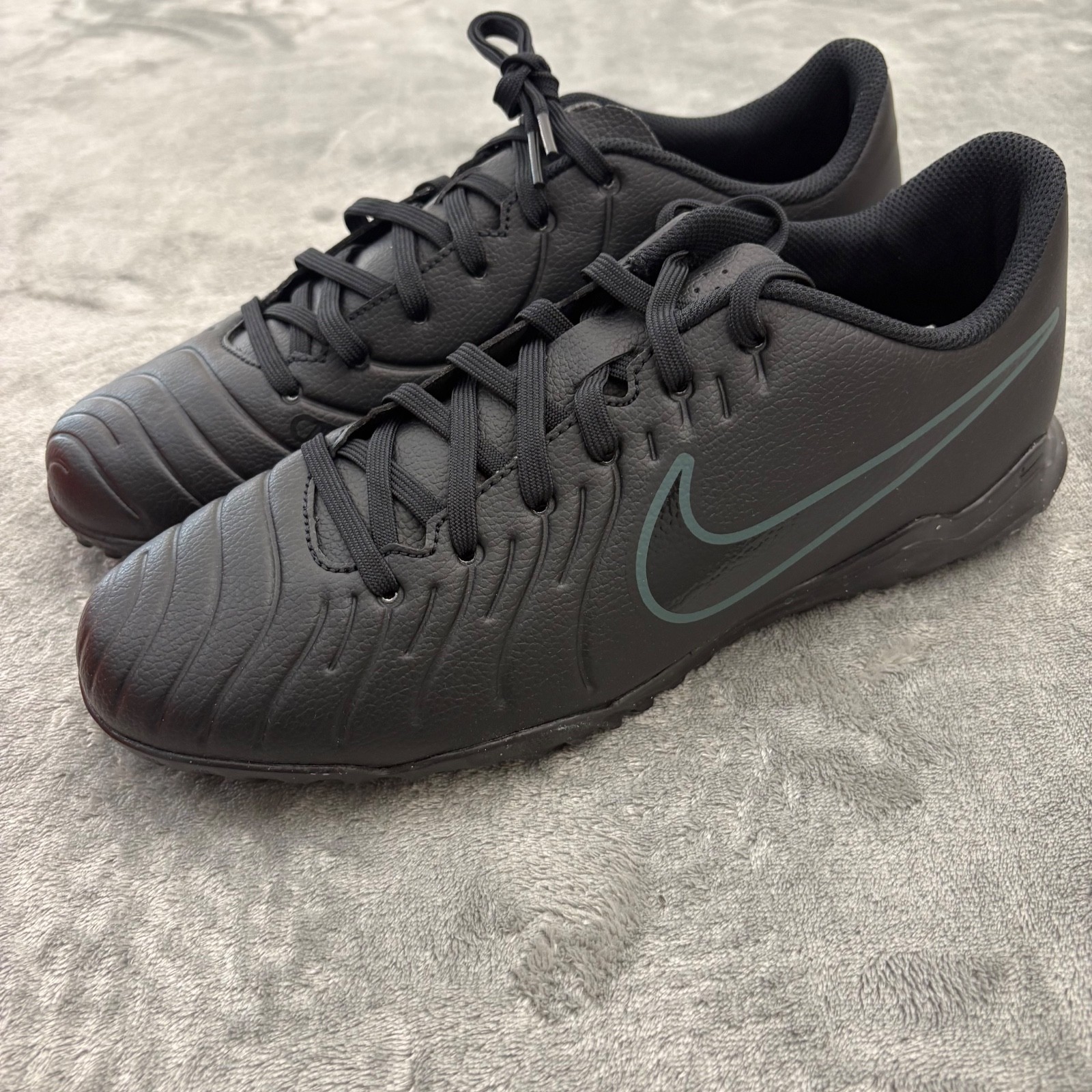 Nike Tiempo Legend 10 Club TF Turf Soccer Cleat Black DV4345-002 Mens Size