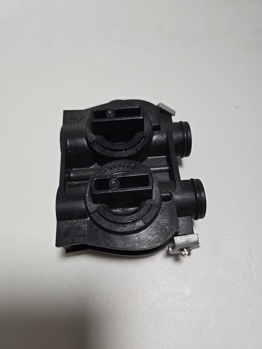 Plastic Bypass Valve for Fleck 5600 / 2510 / 9000.   /Rainsoft Valves.   NEW