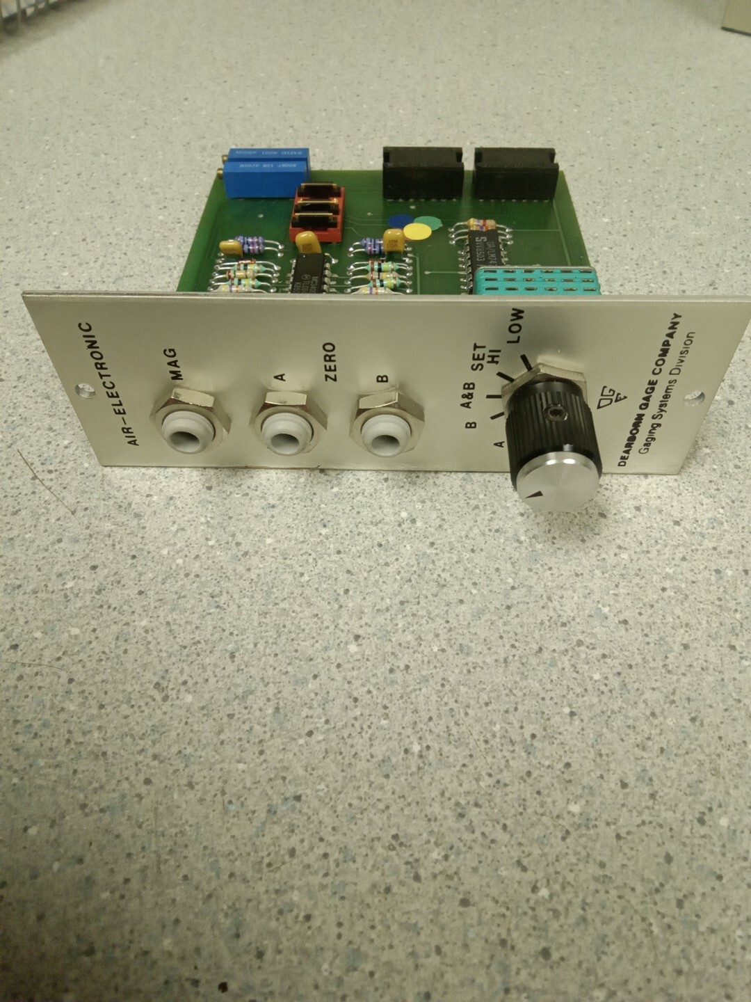 DEARBORN DEC-2900A AIR-ELECTRONIC INTERFACE MODULE REV A DEC2900A DEC-2900A