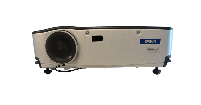 Epson PowerLite 50C EMP-50 LCD With Case and Remote 500 Lamp Hours Home Theater.