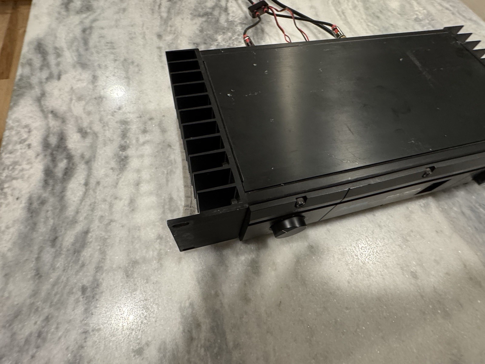 Alesis RA-100 Reference Amplifier 75 WPC @ 4 Ohms Stereo - Tested Working Video