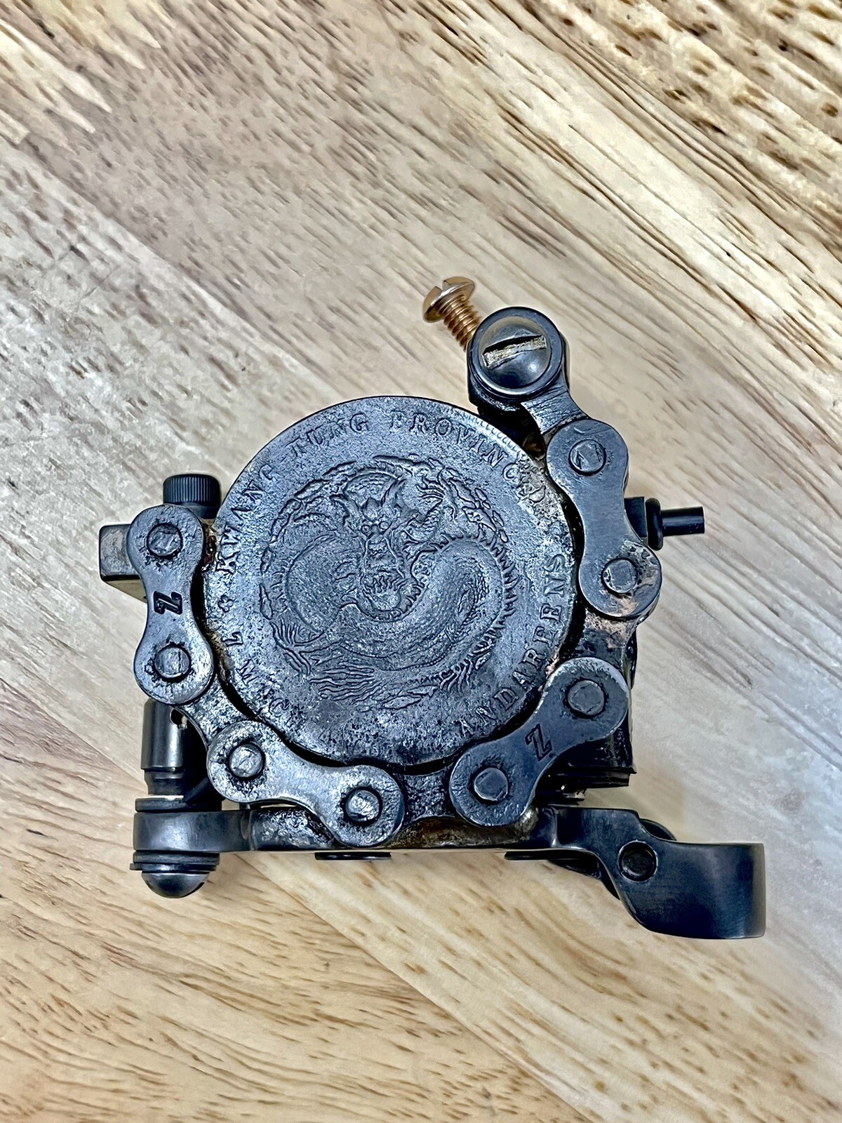 Professional handmade tattoo machine dragon coin bike chain liner