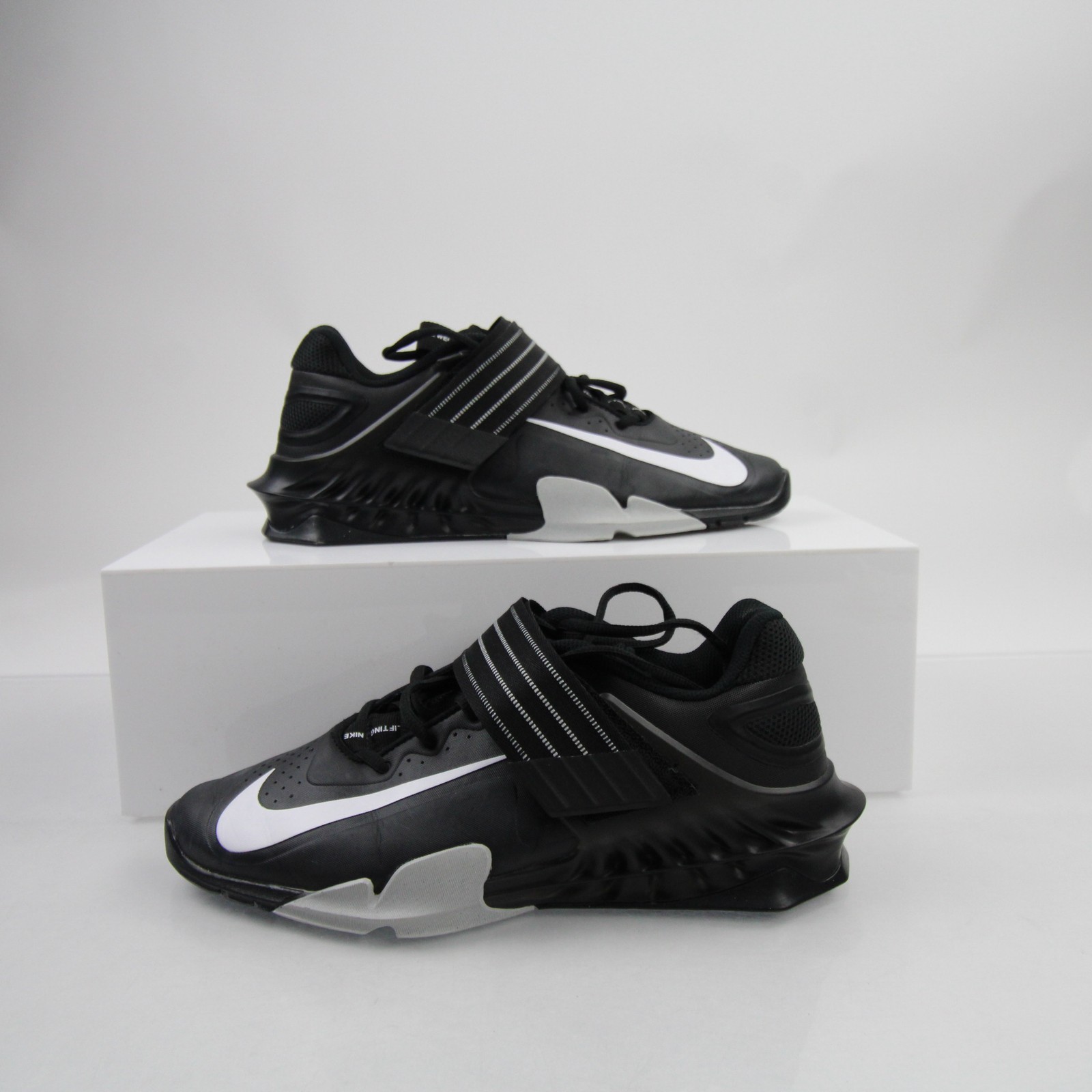 Nike Weightlifting Shoes Men's Black Used 11.5