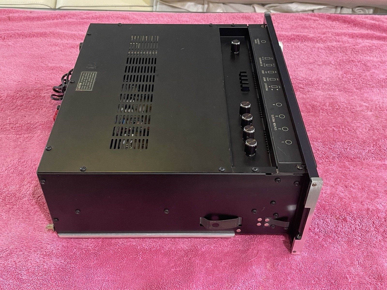 McIntosh MR80 FM Tunner