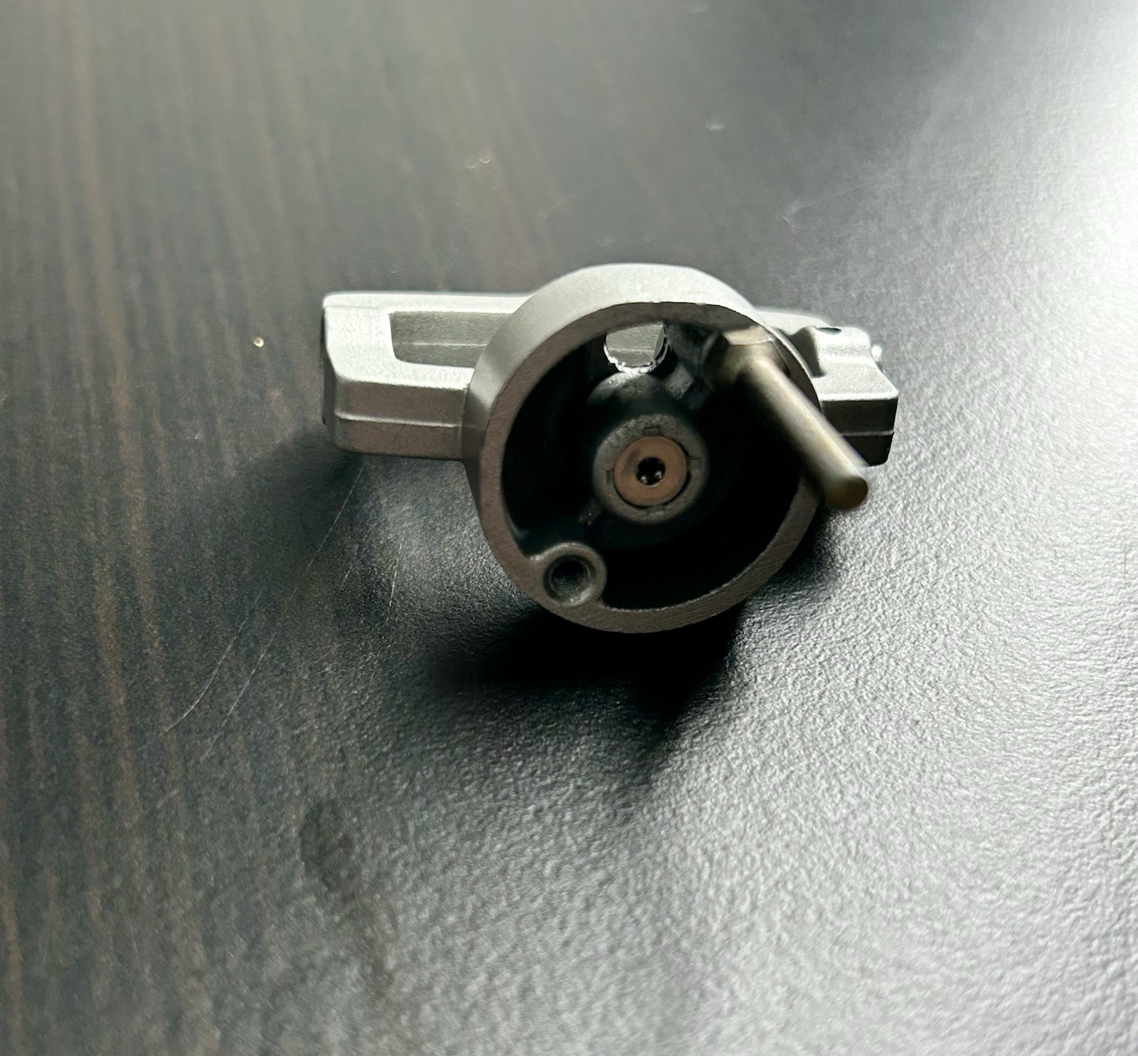 Technics sl1200 mk2. Tonearm Gimbal