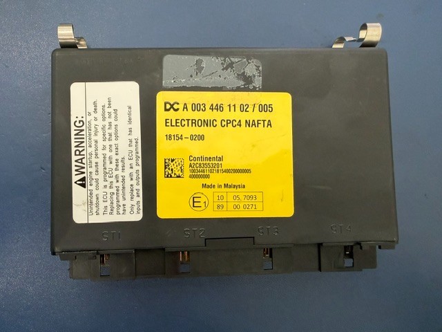 Freightliner Cascadia Continental CPC4 Chassis Control Module A0034461102/005