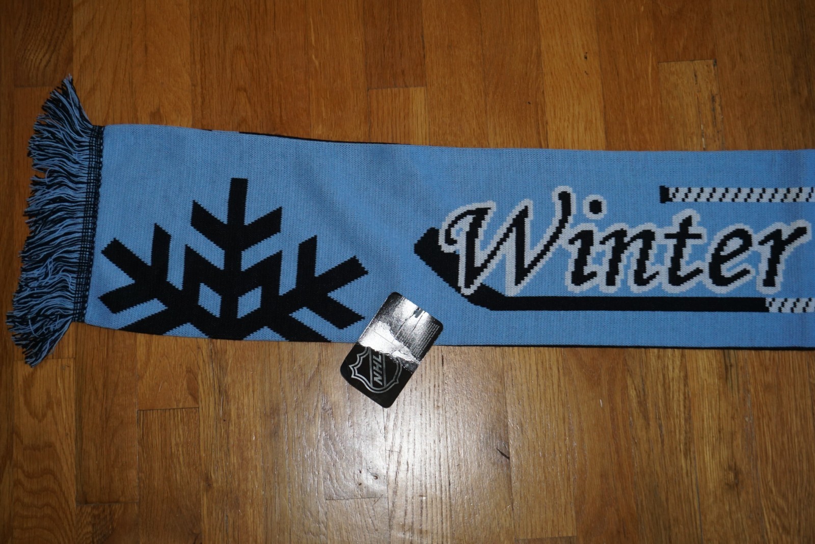 Reebok NHL 2011 Winter Classic Pittsburgh Scarf