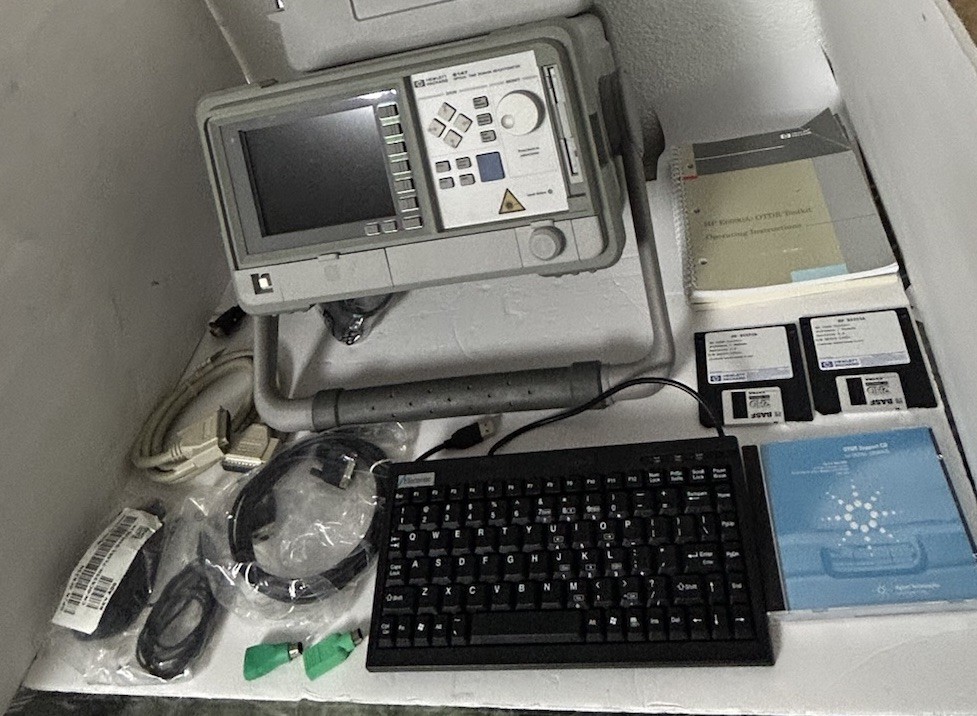 HP Agilent 8147 OTDR /E4310A/ E4324A, Optical Time Domain Reflector, accessories