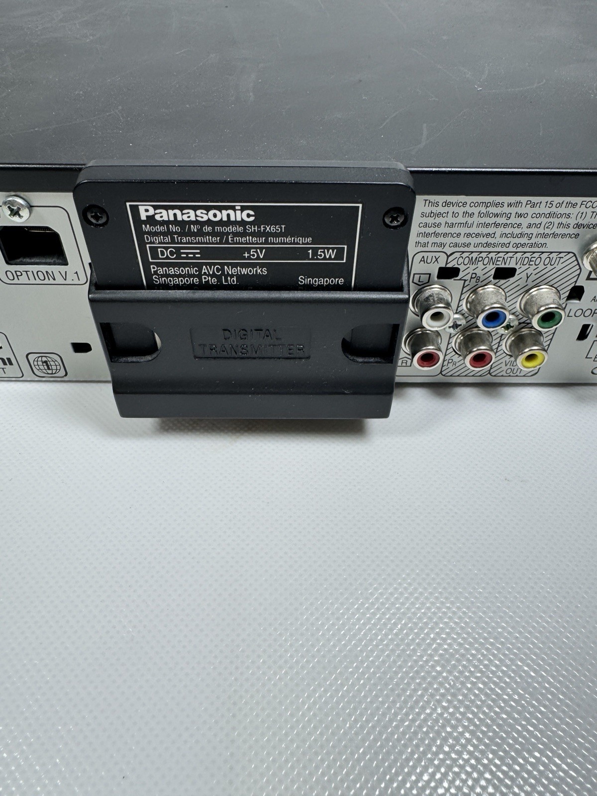 Panasonic SA-PT950 DVD Home Theater System 5 Disc Changer w/Dig. Transmitter