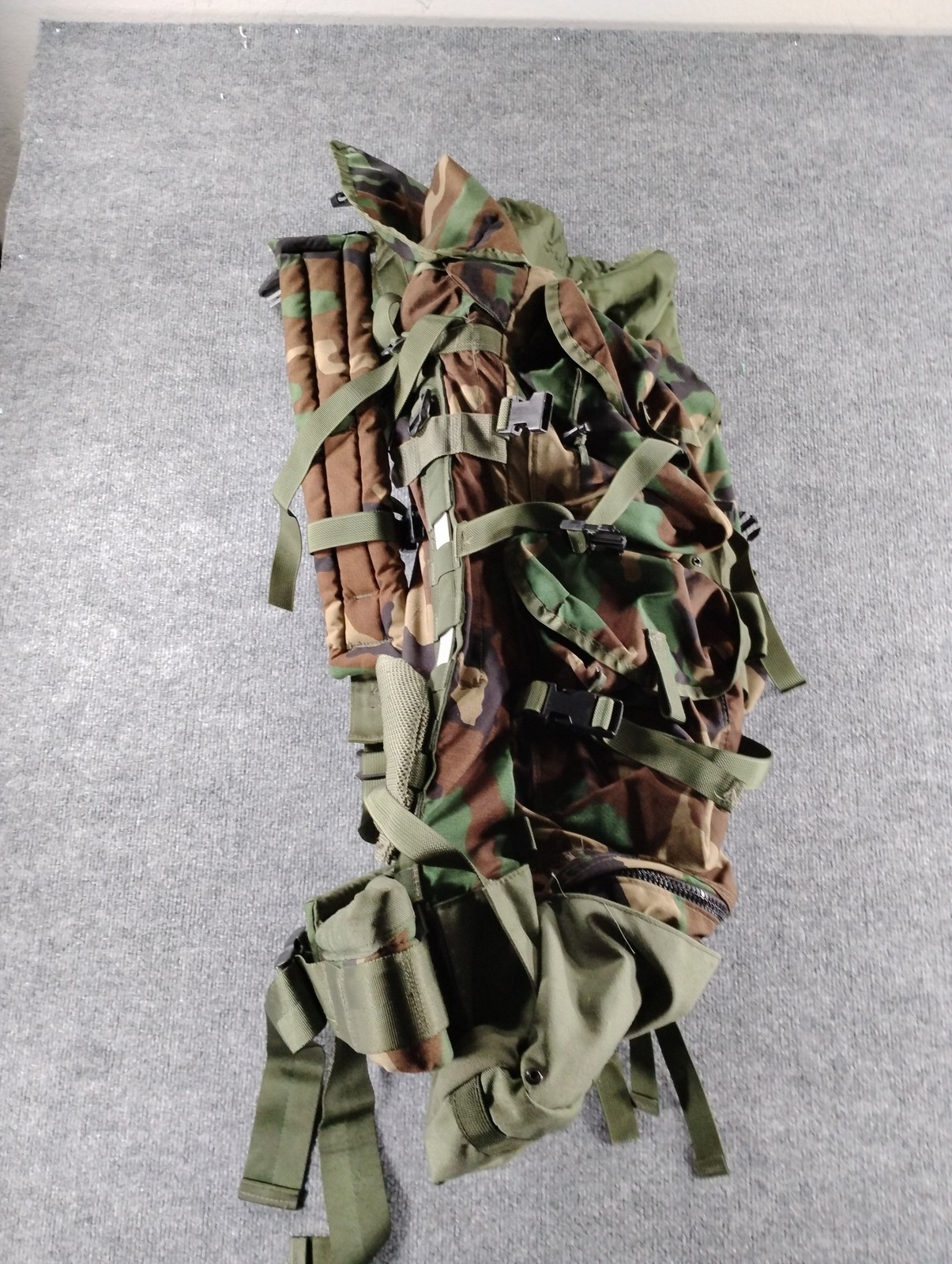 Specialty Defense Systems Large Field Pack Internal Frame Tactical Rucksack Bag