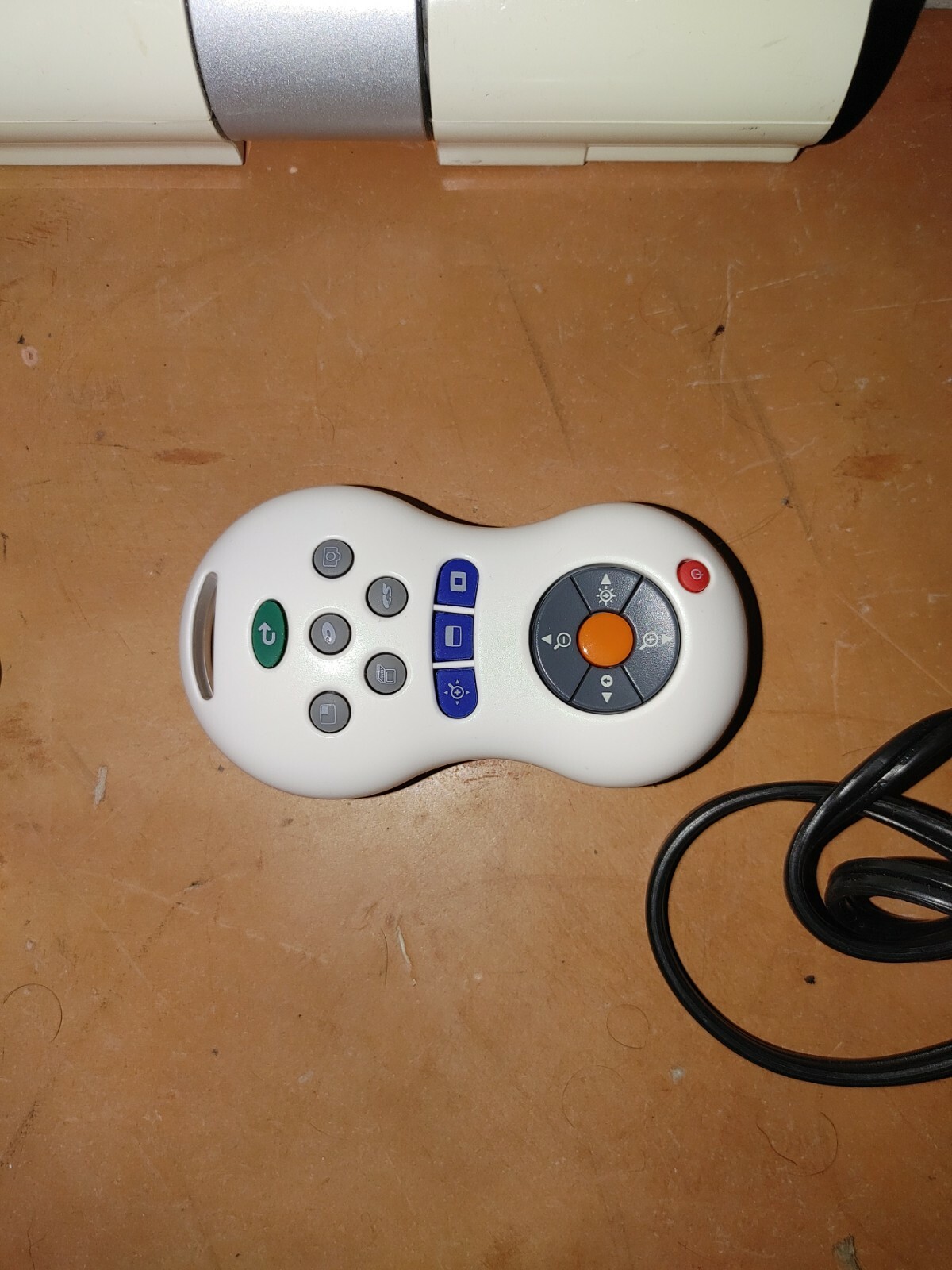 Elmo Model TT-02RX Doc. Camera Visual with Power Supply, USB Cable and remote