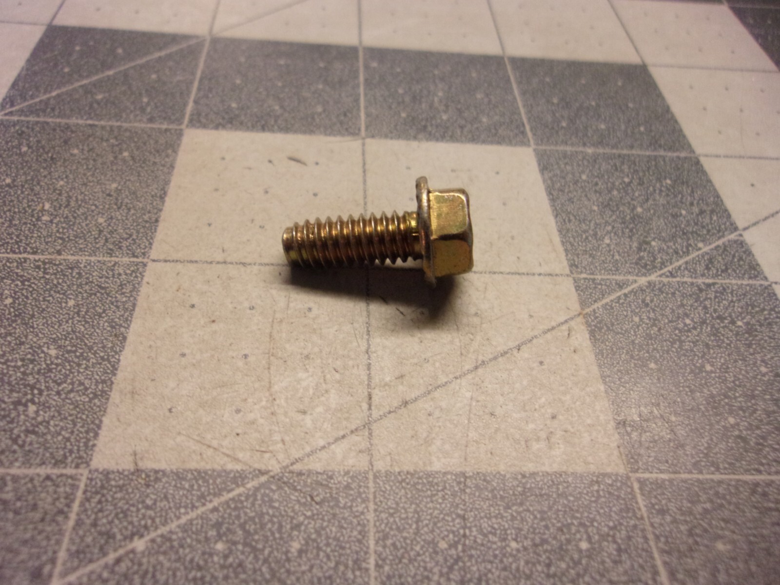 CNH-New Holland 677808 Self Tapping Screw