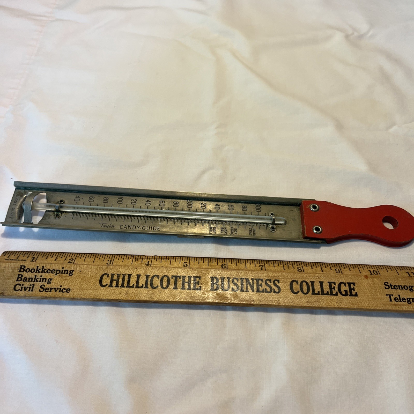 Vintage Taylor Candy and Jelly Thermometer With Clip red handle free shipping