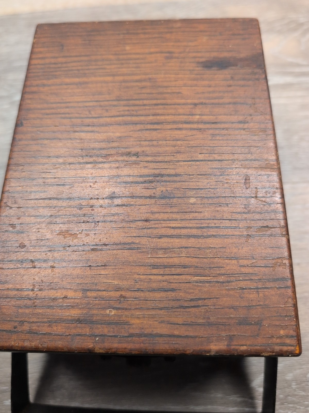 Vintage, Hickok AC Voltmeter Model 481, In Wood Case Untested