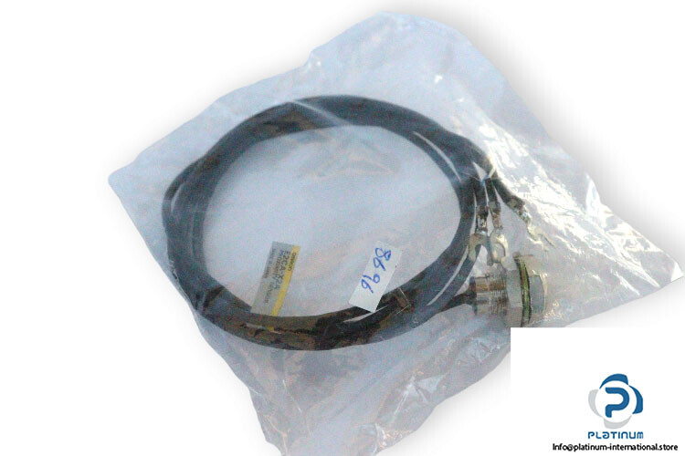 OMRON E2CA-X2A INDUCTIVE PROXIMITY SENSOR- E2CAX2A