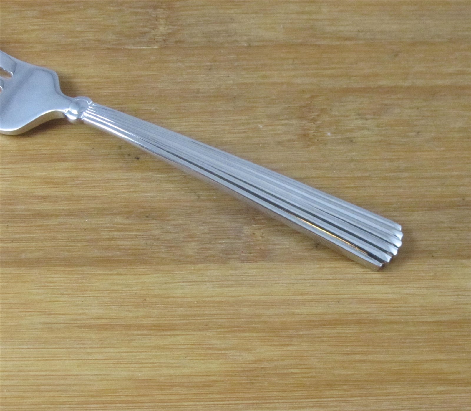 Waterford CARLETON China NEW Stainless Ridges 18/10 Silverware CHOICE Flatware