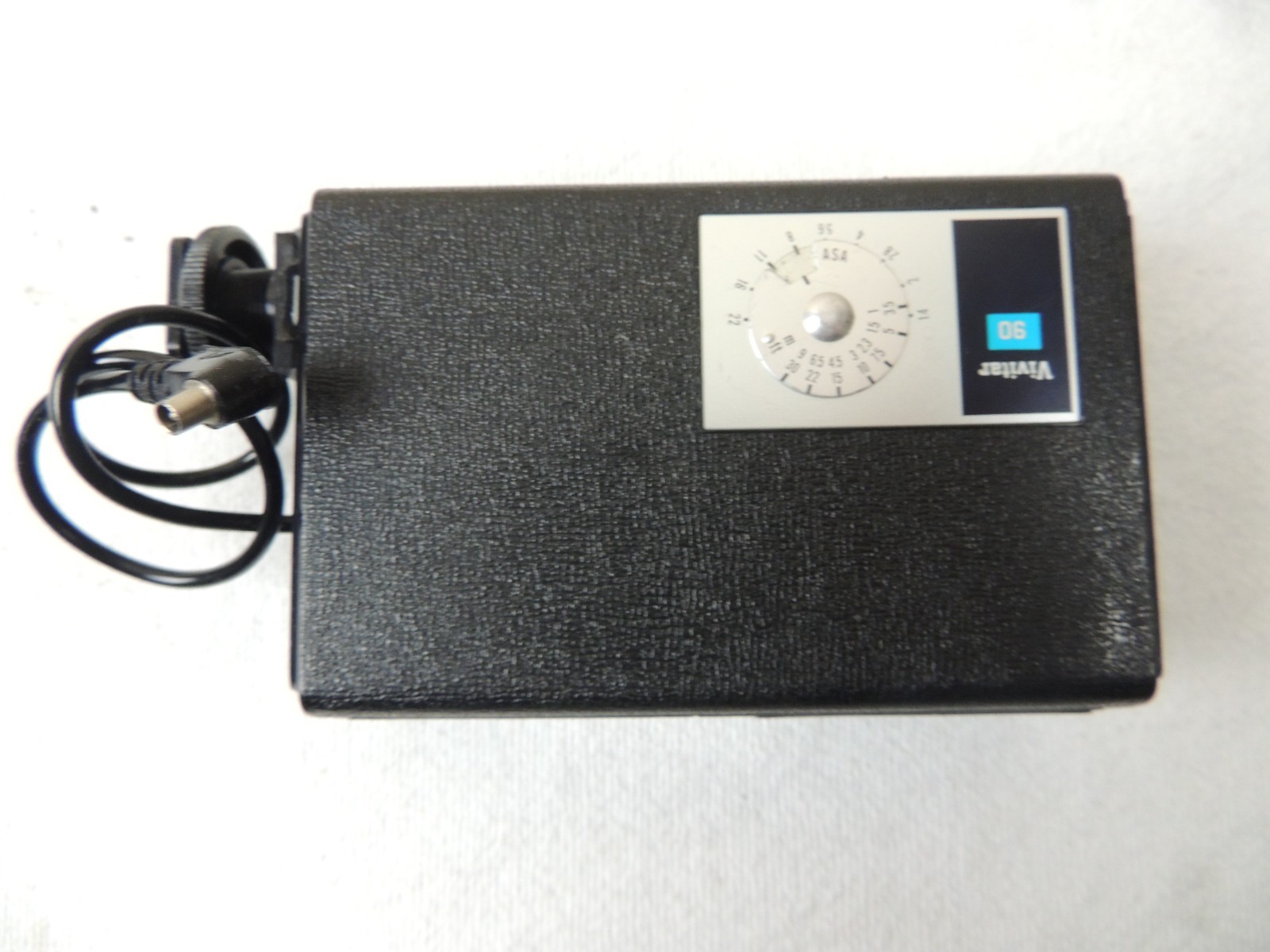 Vintage Vivitar Electronic Flash 90 in Original Box