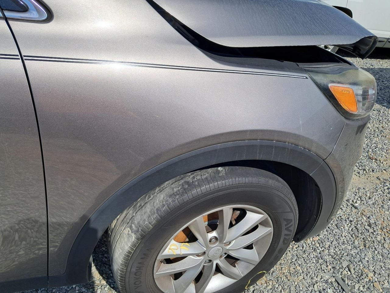 SORENTO 2017 Glove Box 4773773