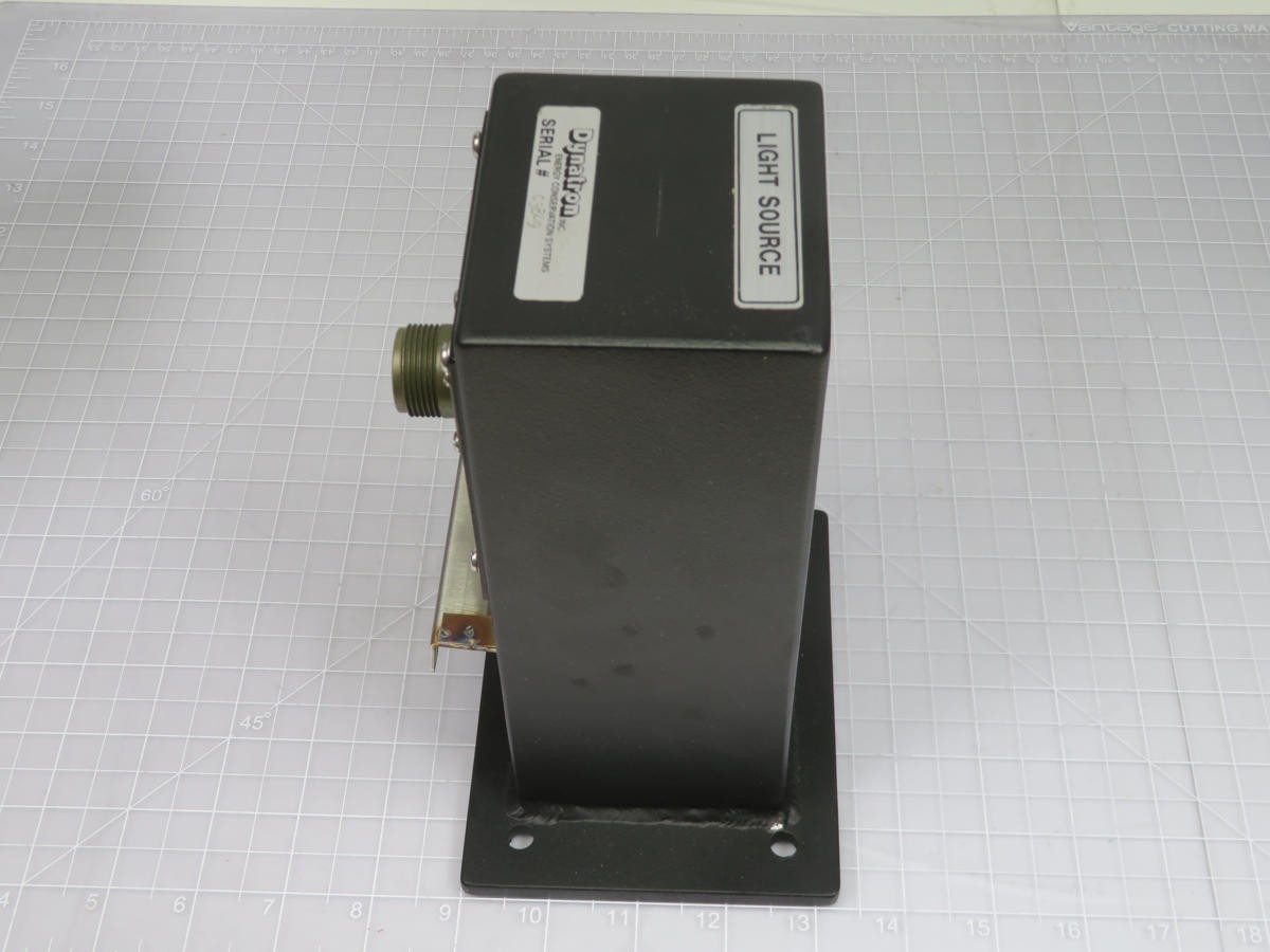 DYNATRON 03849 LIGHT SOURCE T199921
