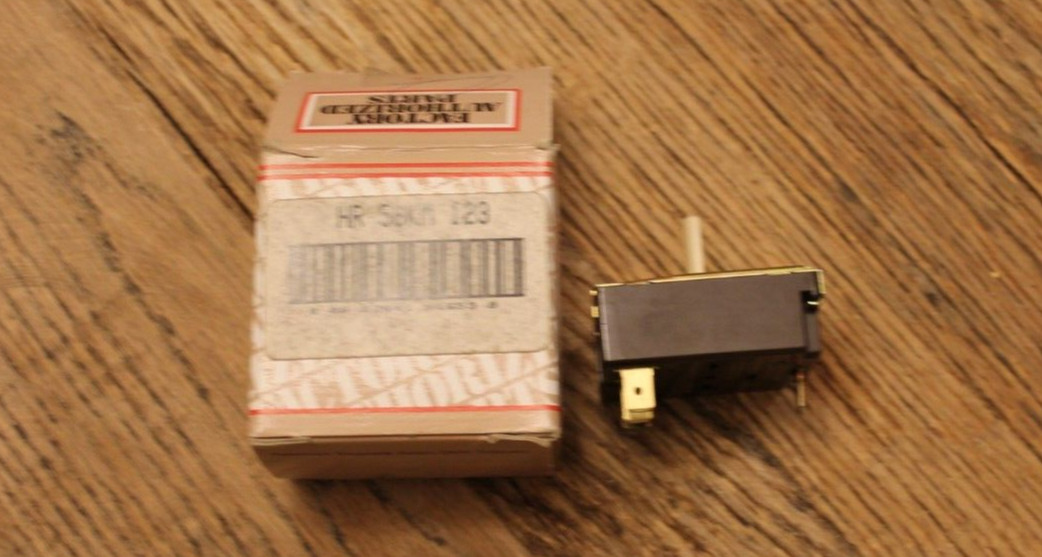NEW OEM Hard to Find Rotary Switch HR56KM123 Carrier