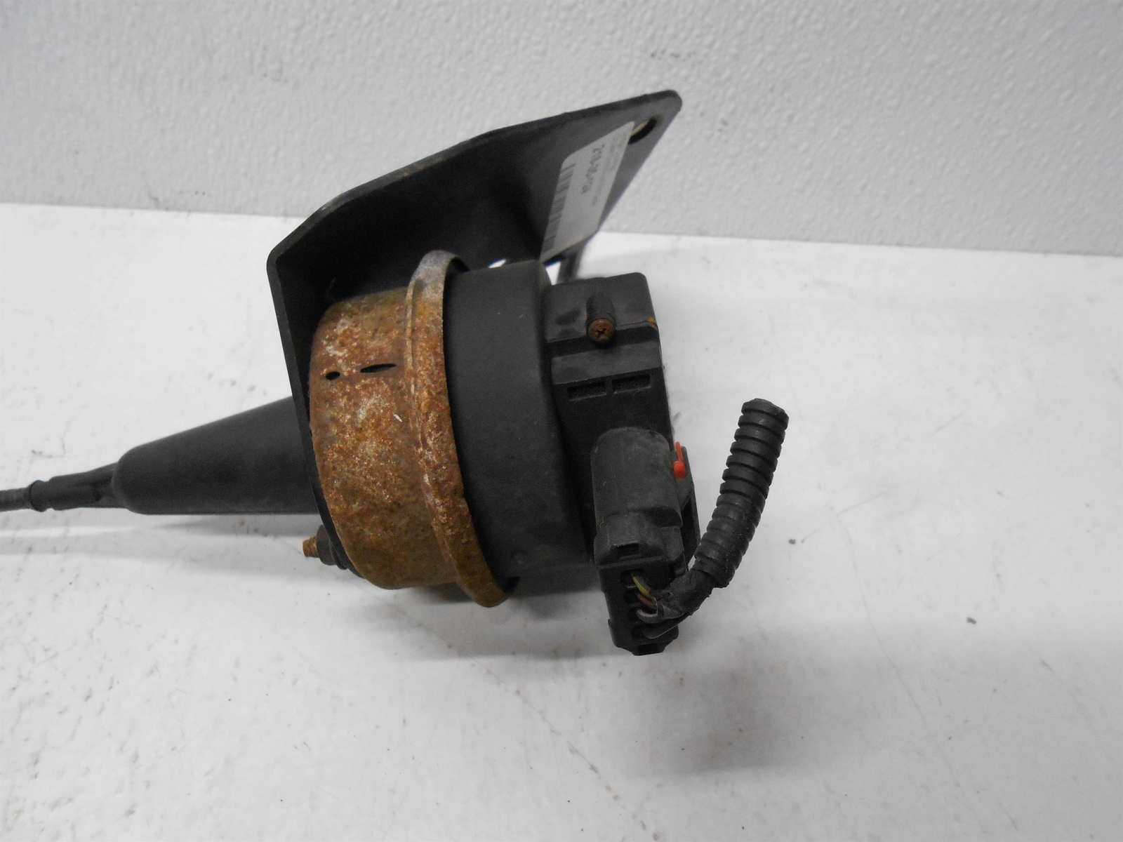 2005-2006 Dodge Durango 4.7L Cruise Speed Sensor Regulator